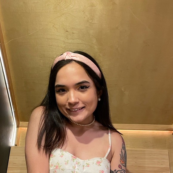 Meet your Posher, Nina - Picture 1 of 1